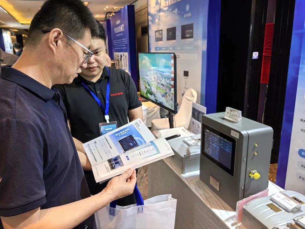 2025煤化工大會:智火柴INZOC在線油液監(jiān)測技術斬獲全場焦點圖6